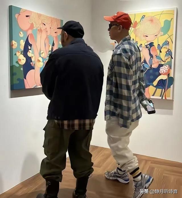 大S身体刚见好，具俊晔再回韩，这一次他看的画展让人陷入沉思！  -图4